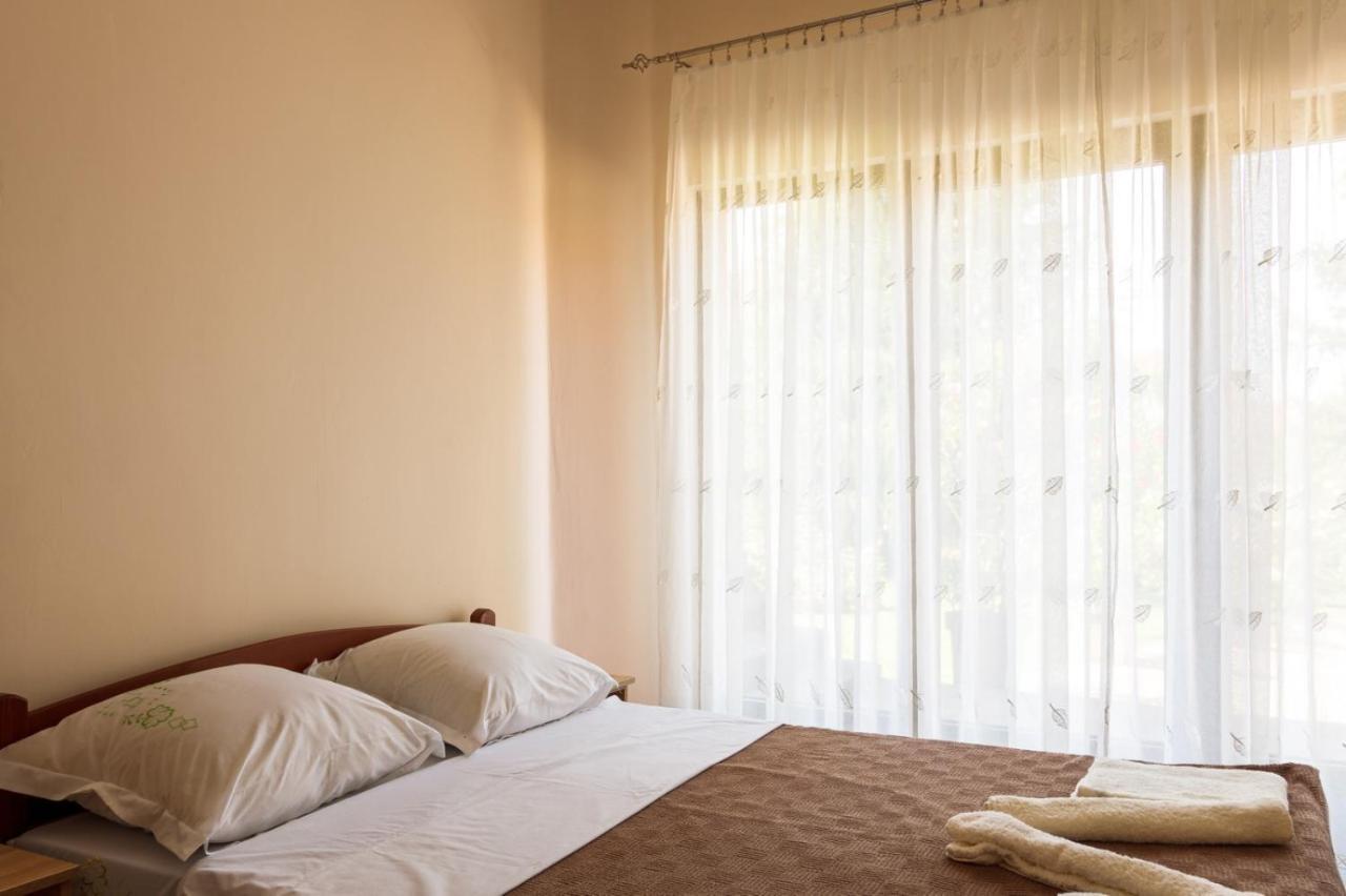 Studio 1 Golubac Bagian luar foto
